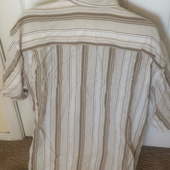 Men’s used Tommy Bahama size XXL button front shirt - Picture 3 of 5